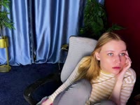 I am a nice and friendly blonde can fulfill all your wishes, do not hesitate to ask!