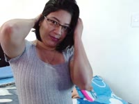 chico; soy una chica madura pero con ganas de experimentar un poco mas de la vida,