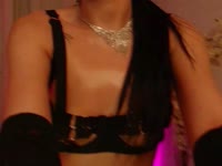 Hey there I’m a 21-year-old with a mix of Asian and European vibes — a little shy at first, but once I’m comfortable, you’ll see my playful and cheeky side come outI love connecting with genuine people, sharing good energy, and creating a warm, cozy atmosphere where everyone feels welcomeMy Personality:I’m soft-spoken but curious, sometimes mysterious, always authentic.I love deep conversations, laughter, music, and people who know how to treat others with kindness and respect. My streams are about fun energy, little surprises, and enjoying the moment together