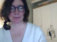 Fresh Mint Tea — recipe.
You’ll need:
A handful of fresh mint leaves. Hot water, just shy of a boil. A drizzle of honey, if you like it sweet. Optional: a slice of lemon, for that teasing sharpness.How to make it:
Start by waking the mint.
Don’t rush it — roll the leaves gently between your palms until their perfume rises.
Lay the leaves in your cup or teapot.
Pour the hot water — slowly.
Watch it swirl.
Wait. Three minutes. Maybe four.
Taste.
Sip it slowly.