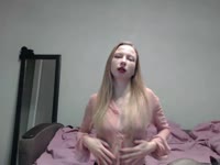 Open and outgoing person. Love swimming and men who knows what they want and submit to me