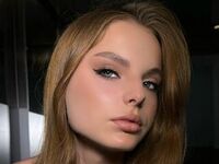 naughty chat room DoraWilliams