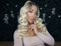 naked girl with cam fingering EllsaSin