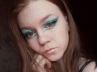 masturbating camgirl FloreneBouma