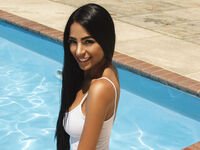 camwhore fingering shaved pussy Gaenor