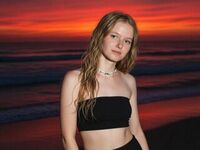 webcam striptease show KeilaSmiekowski