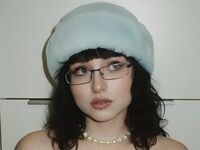 camgirl LonnieMackaman