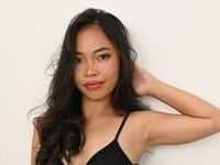 cam girl playing with dildo YumiLeez
