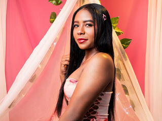 camwhore masturbating with vibrator AliceBrunett