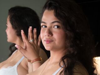 naked cam girl gallery AliceMorellli