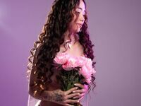 fingering camwhore BellaClaire