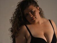 webcam striptease CamielBeaumont