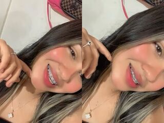 webcamstripper CamilaFezz