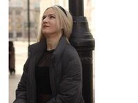 hot striptease webcam CarinGoodwin