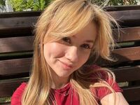 girl chat room CelestineVale