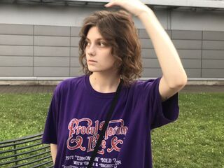 adult web cam chat CorinneKeidong