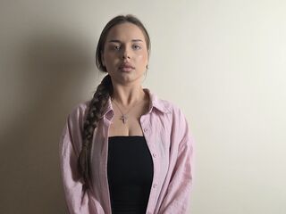girl webcamsex DelenaCouts