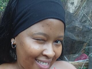 fingering camgirl picture DoraPhillips