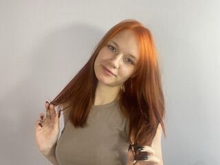 shower webcam DorindaPeret