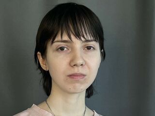 naughty cam girl fingering pussy EsterSugimoto