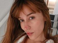 camslut showing tits FawnWein