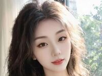 nude webcam girl photo FengLe