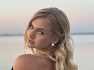 free online chat HelenPetrini