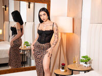 hot cam girl fingering shaved pussy IrinaJhons