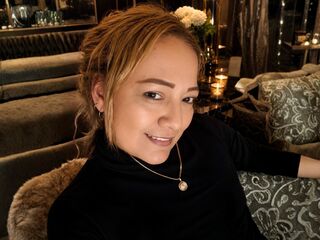 camgirl live sex IrishFaster