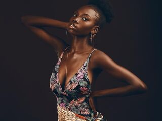 cam girl camsex IssaJenner