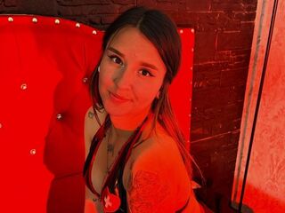 cam girl playing with dildo IzaNoire