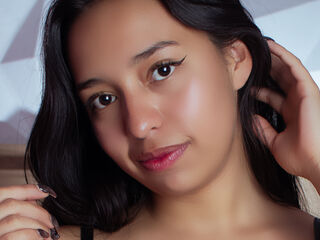 live webcam model JaryNova