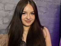 girl fingering shaved pussy JessikaPinkman