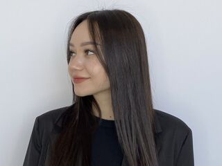 girl topless chat JinGrinnan