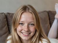 sexy live girl JohnaCrivello