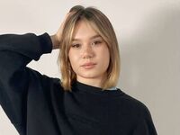 live cam show JoyeLatin