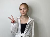 naked girl with cam masturbating KarineBrinkmeyer