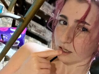 nude webcam girl KarlaLitrenta