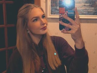 babe cam KateyTouriny