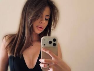 camgirl fingering shaved pussy KatrinGrant