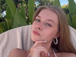 fingering webcamgirl LashandaWeider