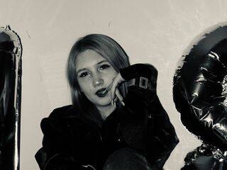 chat room cam LatishaWolfenden