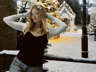 beautiful girl cam LizabethGrounds