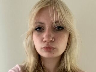 cam girl fingering LoisBrindamour