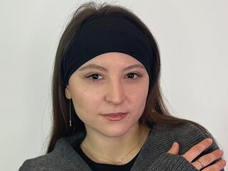 nude webcamgirl photo LuzJeantet