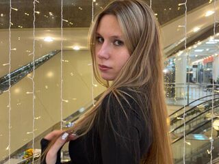 free webcam chat room LydaCentorino