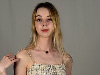 cam girl chat room MarieWard