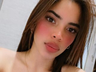 camgirl fingering pussy MeliCarson