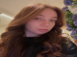 nude webcam MiaIvory