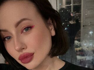 hot cam girl fingering pussy MiaPeaches